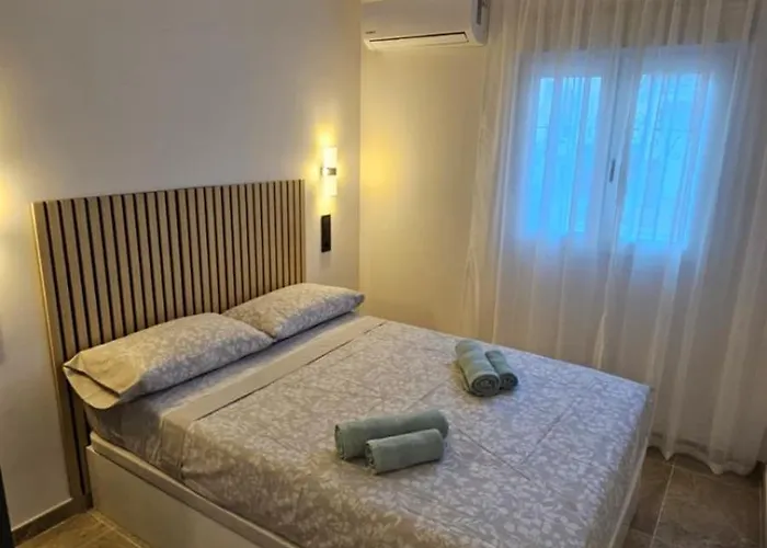 And Sea 2 Daire Málaga