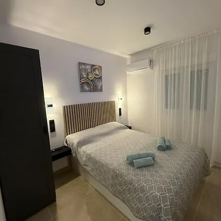 And Sea 2 Apartment
